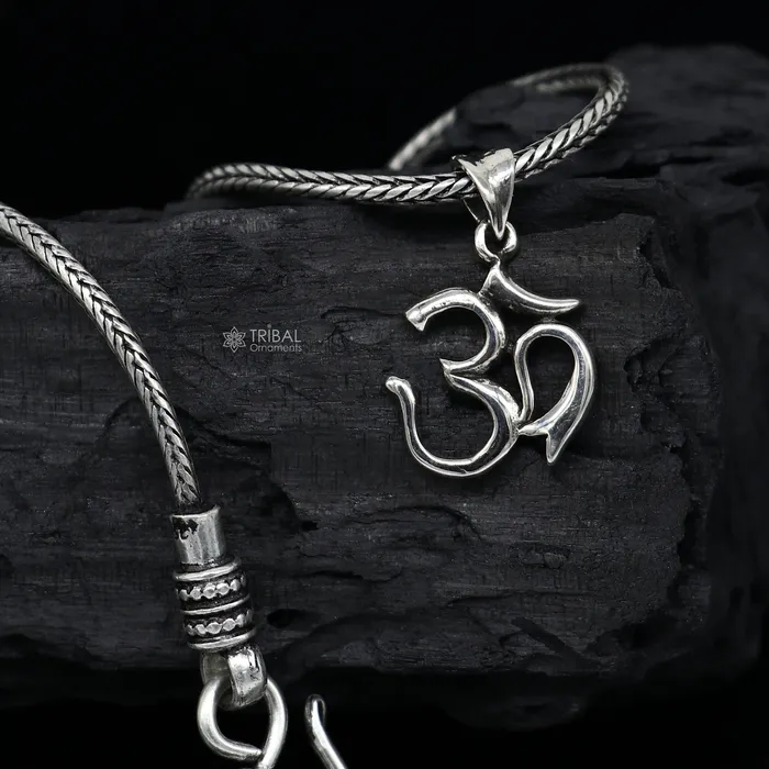 925 sterling silver unique design HINDU Vaidik Mantra Aum OR OM pendant wheat chain necklace locket best gifting jewelry Nsp717 TRIBAL ORNAMENTS Necklaces 925 sterling silver unique design HINDU Vaidik Mantra Aum OR OM pendant wheat chain necklace locket best gifting jewelry Nsp717 TRIBAL ORNAMENTS Necklaces