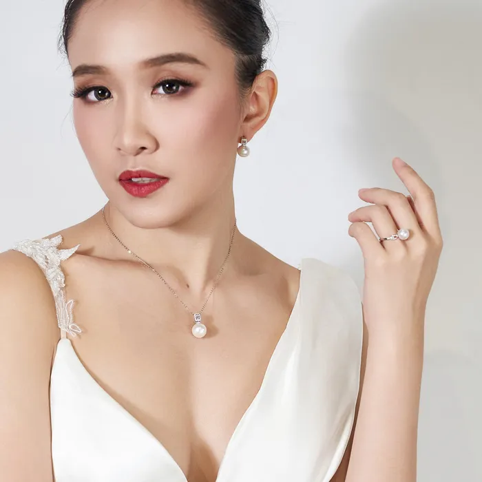 Rings 18K Diamond Australian White South Sea Pearl Ring KR00055 Pearly Lustre