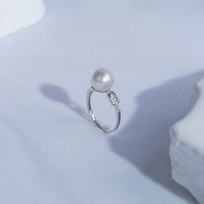 Rings 18K Diamond Australian White South Sea Pearl Ring KR00055 Pearly Lustre