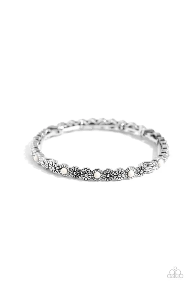 Bracelets Paparazzi Bracelet Floral Fast Lane White Paparazzi Jewelry Bracelets Paparazzi Bracelet Floral Fast Lane White Paparazzi Jewelry