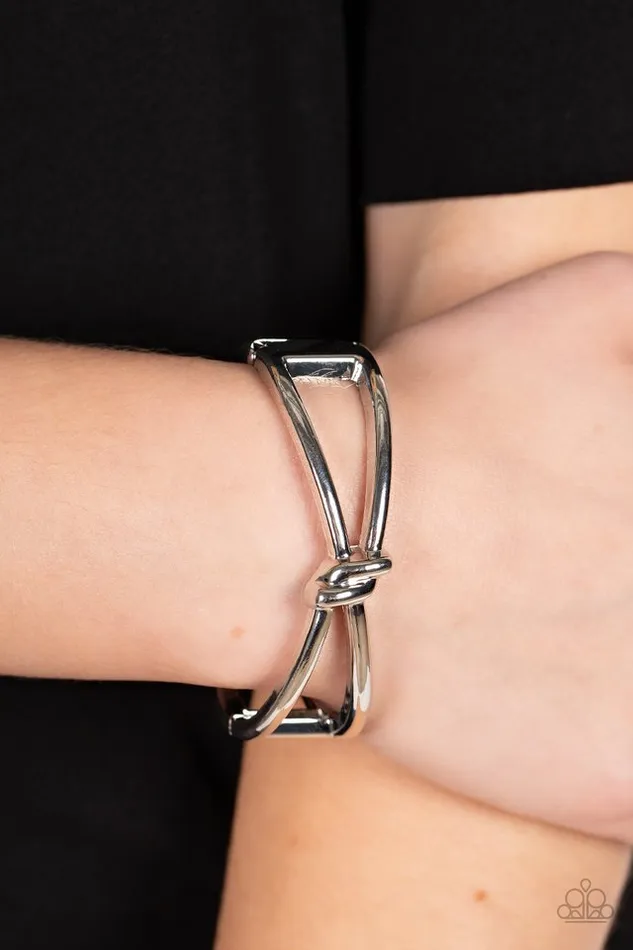 Bracelets Paparazzi Bracelet KNOT My First Rodeo Silver Paparazzi Jewelry