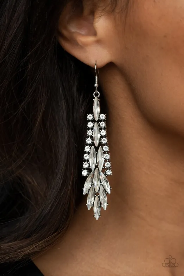 Paparazzi Earring Crown Heiress White Paparazzi Jewelry Earrings