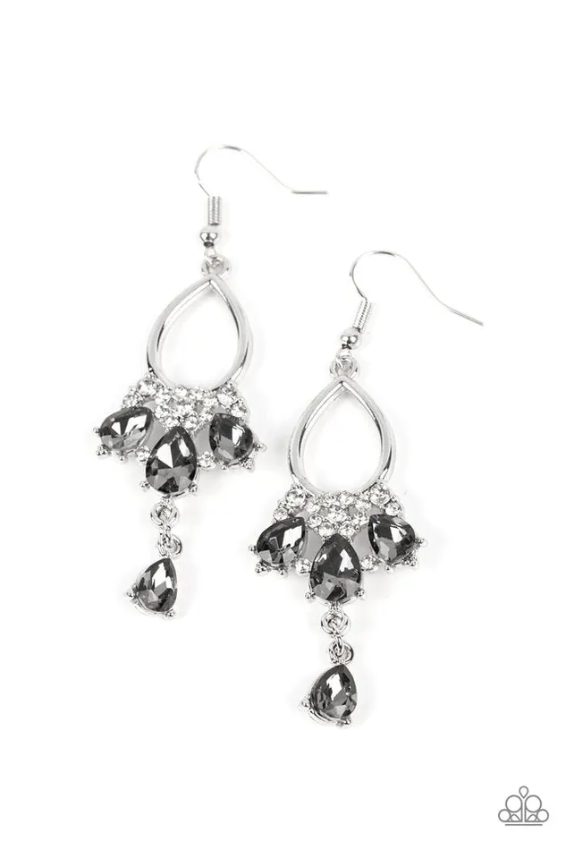 Paparazzi Jewelry Earrings Paparazzi Earring Coming in Clutch Silver Paparazzi Jewelry Earrings Paparazzi Earring Coming in Clutch Silver