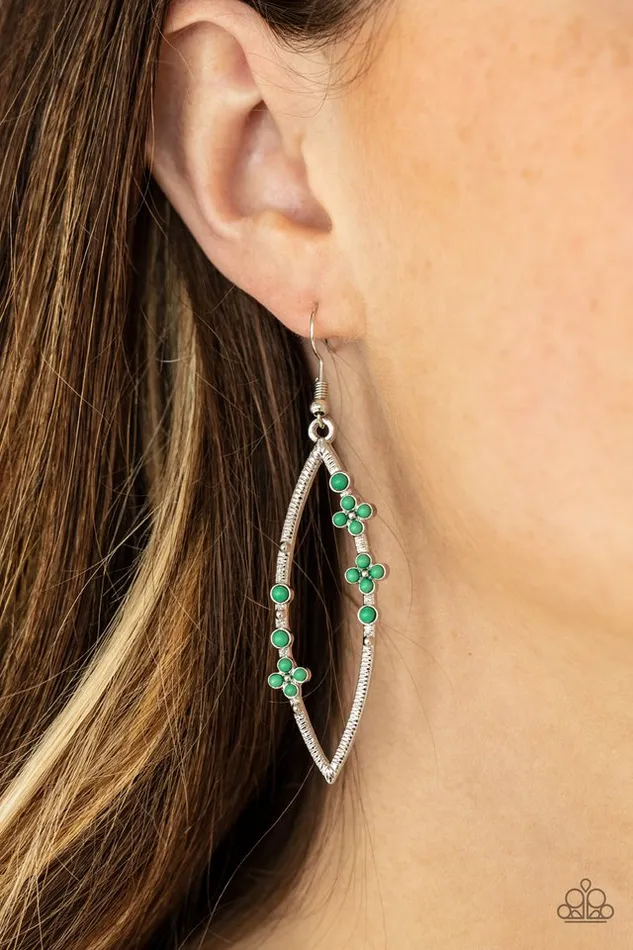 Paparazzi Jewelry Earrings Paparazzi Earring Flowery Finesse Green