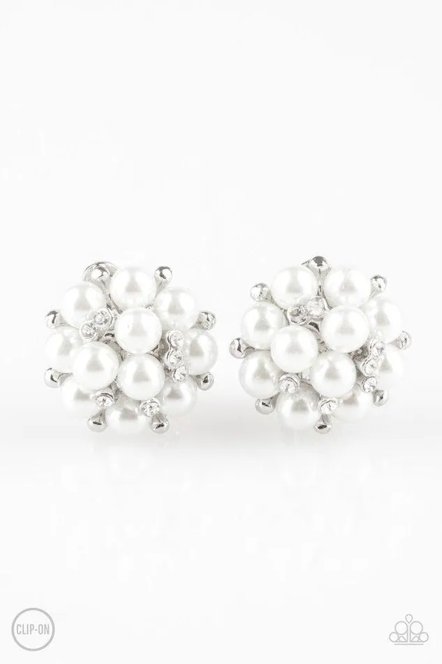 Paparazzi Jewelry Earrings Paparazzi Earring Par Pearl White ClipOn