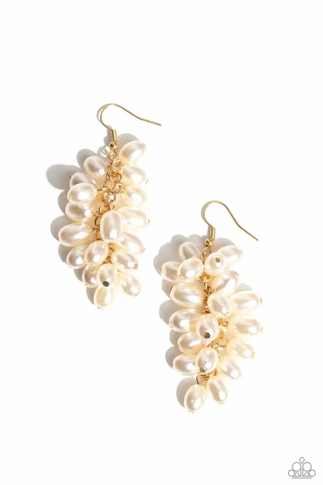 Paparazzi Jewelry Paparazzi Earring Pearl Posse Gold Earrings Paparazzi Jewelry Paparazzi Earring Pearl Posse Gold Earrings