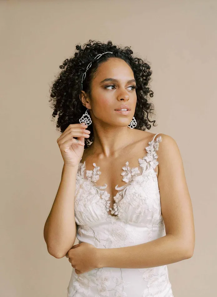 Earrings twigs honey Pearl lace earrings Style 2119