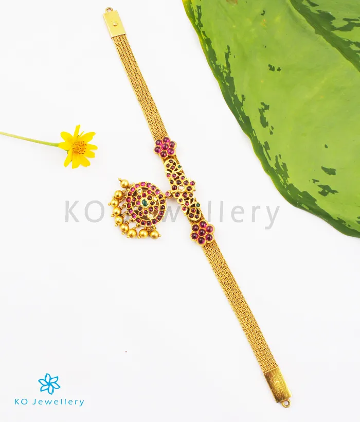 Silversmith Necklaces The Niyamya Addigai Silver Necklace