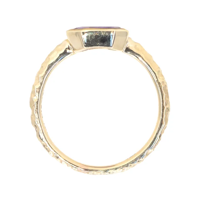 Discovery Gems Rings 114ct Geo Slice Purple Sapphire Evergreen Low Profile Bezel Solitaire Ring in 14k Yellow Gold