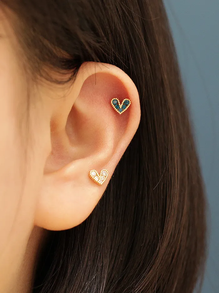 Earrings MinimalBijoux 14K gold Bling Lovely Heart Cartilage Earring 20G