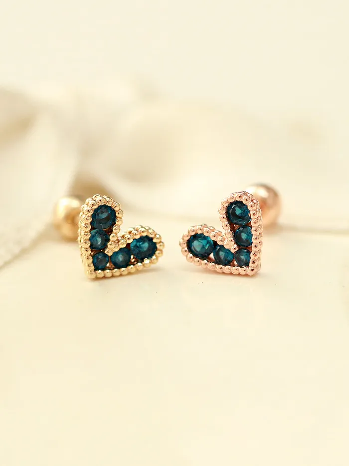 Earrings MinimalBijoux 14K gold Bling Lovely Heart Cartilage Earring 20G