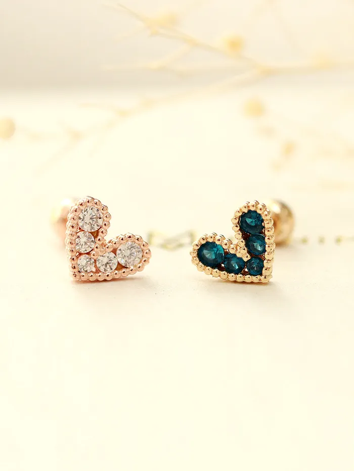 Earrings MinimalBijoux 14K gold Bling Lovely Heart Cartilage Earring 20G
