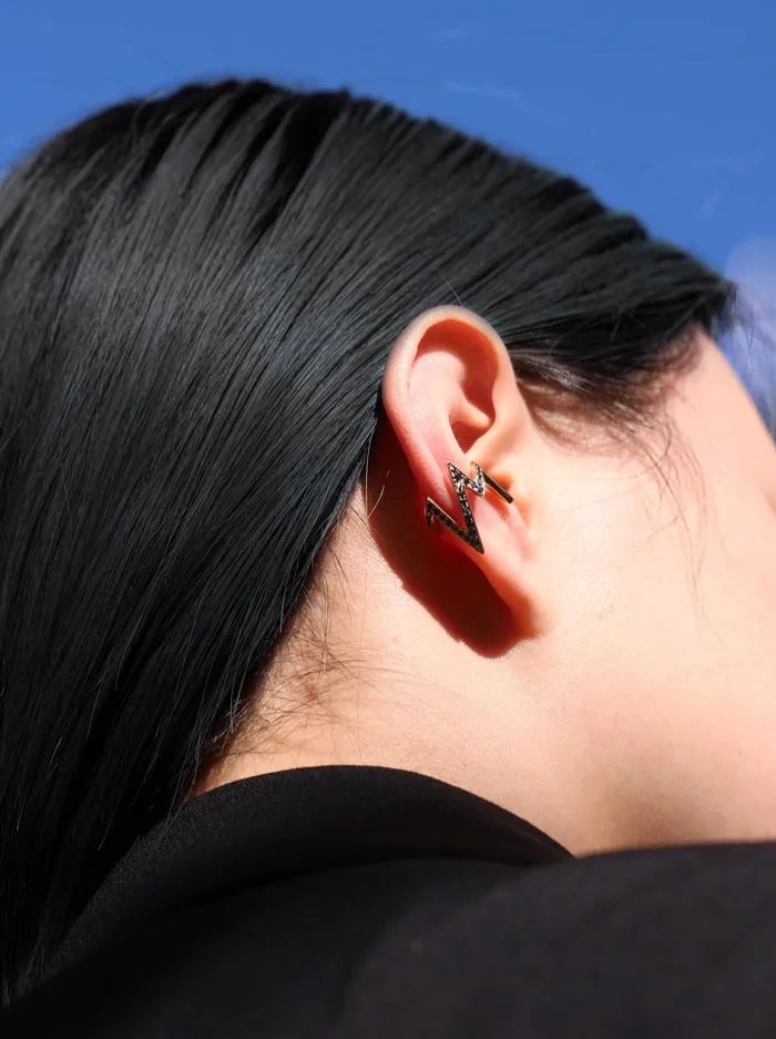 Earrings Noise Ear CuffYG Black Dia 040ct RIEFE