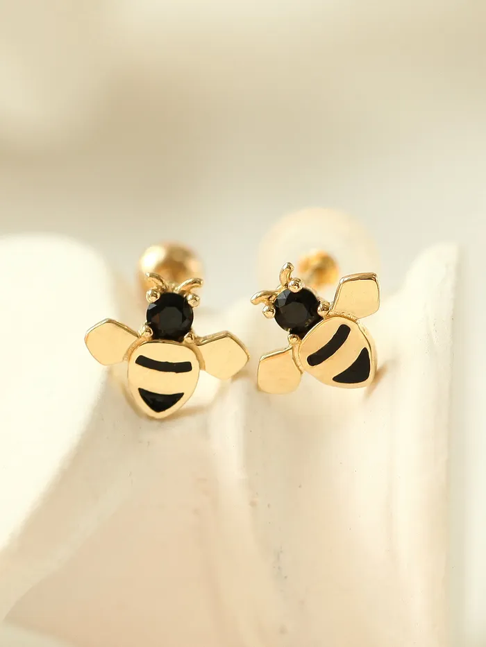 MinimalBijoux Earrings 14K Gold Bee Cartilage Earring 20g