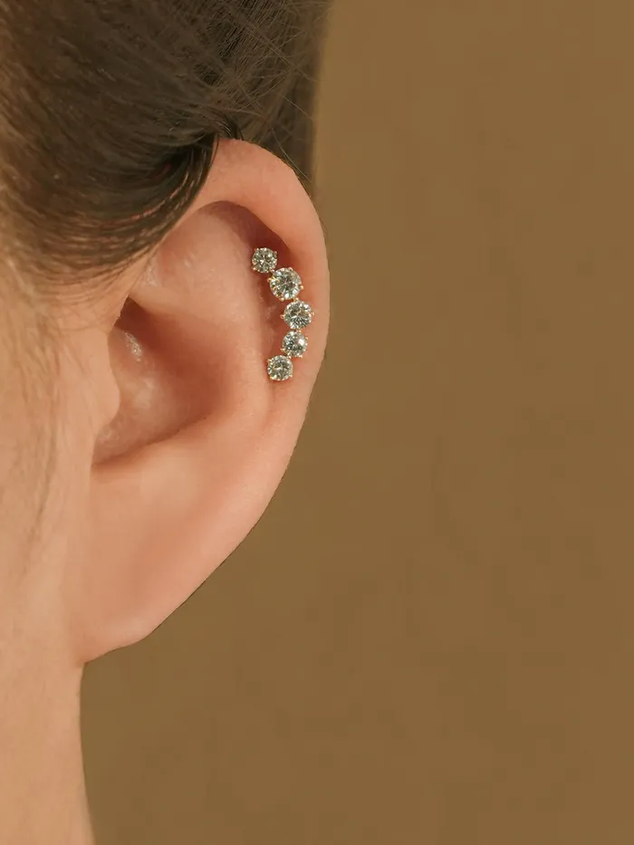 MinimalBijoux Earrings 14K Gold Space Cubic Curve Cartilage Earring 20G18G16G