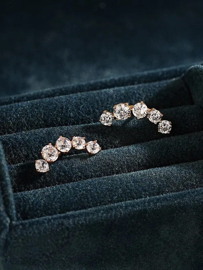 MinimalBijoux Earrings 14K Gold Space Cubic Curve Cartilage Earring 20G18G16G