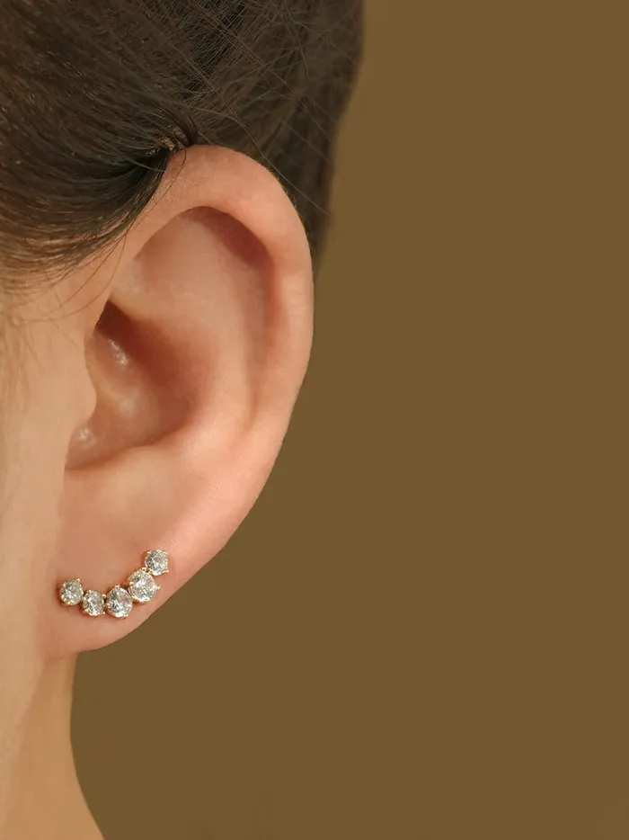 MinimalBijoux Earrings 14K Gold Space Cubic Curve Cartilage Earring 20G18G16G