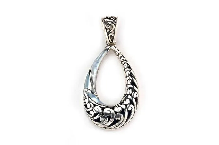 Necklaces Embrace Pendant Mother Of Pearl Samuel B
