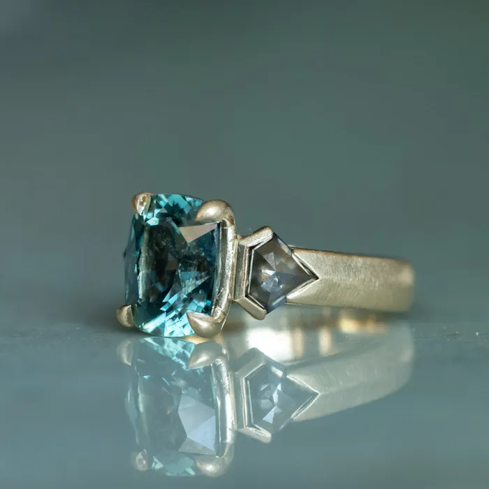 Rings NASHAN 486ct Teal Elongated Cushion Sapphire and Salt and Pepper Diamond Three Stone Ring in 14k Yellow