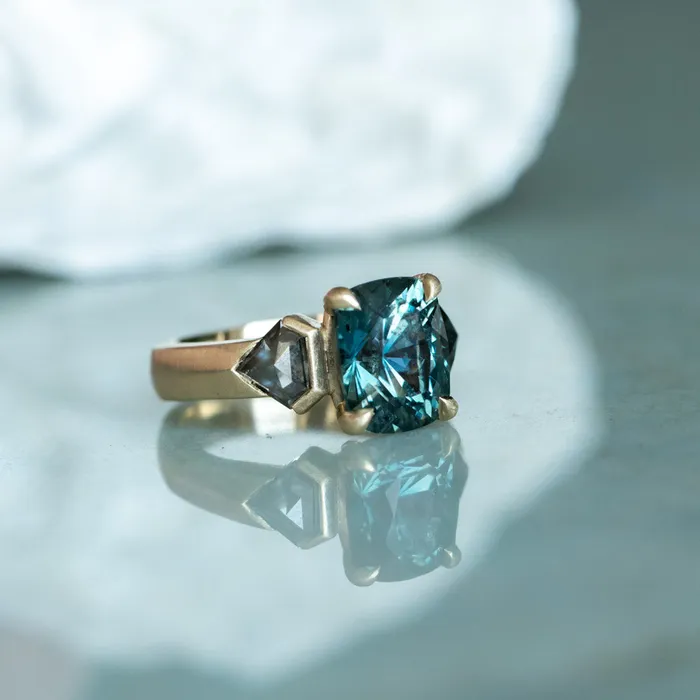 Rings NASHAN 486ct Teal Elongated Cushion Sapphire and Salt and Pepper Diamond Three Stone Ring in 14k Yellow