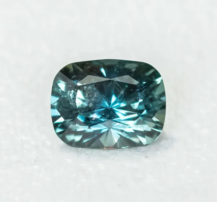 Rings NASHAN 486ct Teal Elongated Cushion Sapphire and Salt and Pepper Diamond Three Stone Ring in 14k Yellow