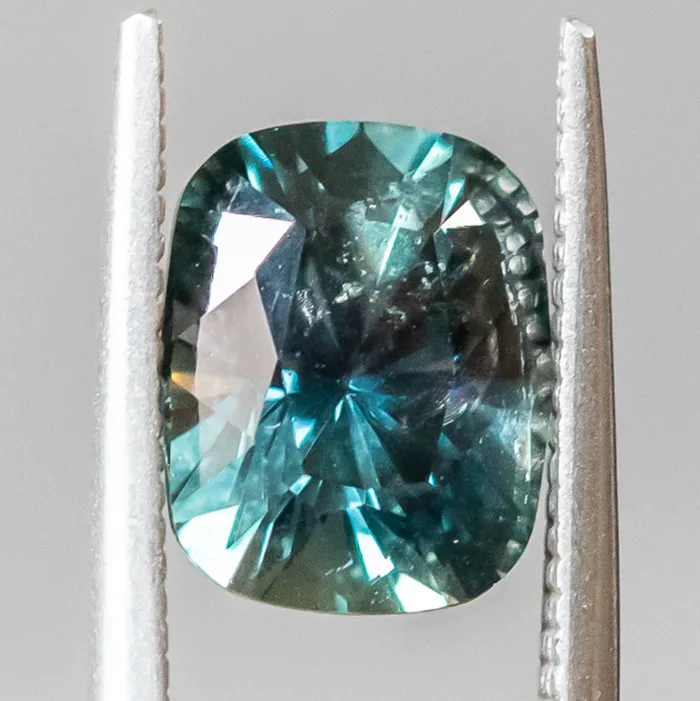 Rings NASHAN 486ct Teal Elongated Cushion Sapphire and Salt and Pepper Diamond Three Stone Ring in 14k Yellow