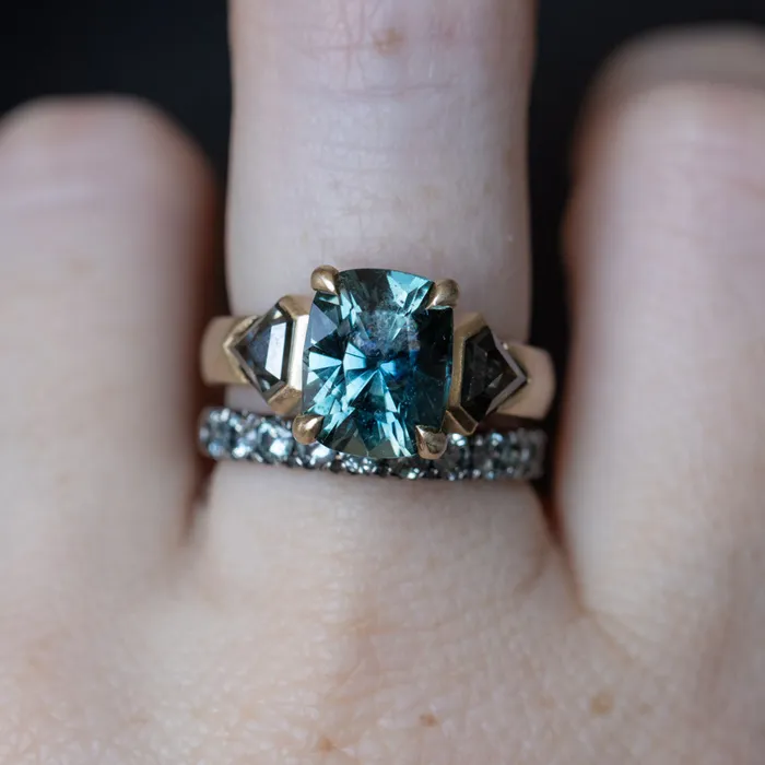 Rings NASHAN 486ct Teal Elongated Cushion Sapphire and Salt and Pepper Diamond Three Stone Ring in 14k Yellow