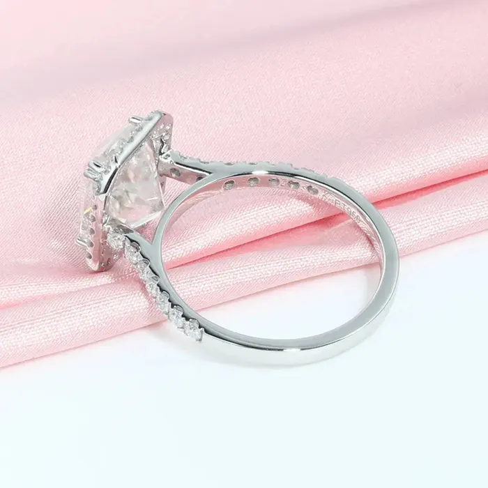 Luxus Moissanite Rings White Gold Cushion Cut Halo Engagement Ring 5ct