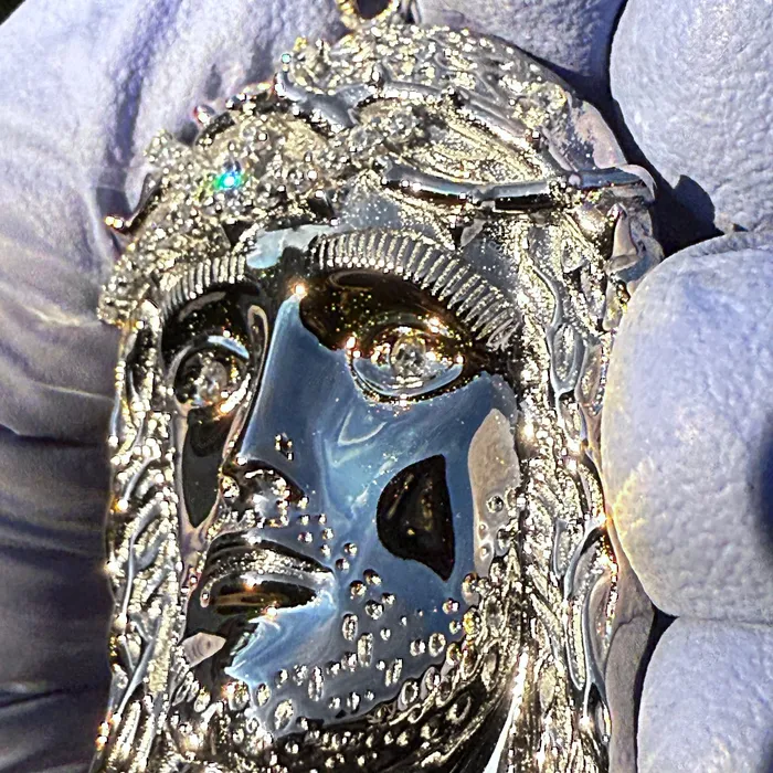 Bling Cartel Necklaces Solid 925 Sterling Silver Jesus Head Italy Pendant CZ Crown Medium 175 Bling Cartel Necklaces Solid 925 Sterling Silver Jesus Head Italy Pendant CZ Crown Medium 175