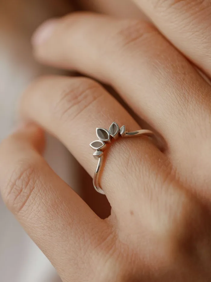 closebymejewelry Lotus Cremation Ring in Sterling Silver Rings