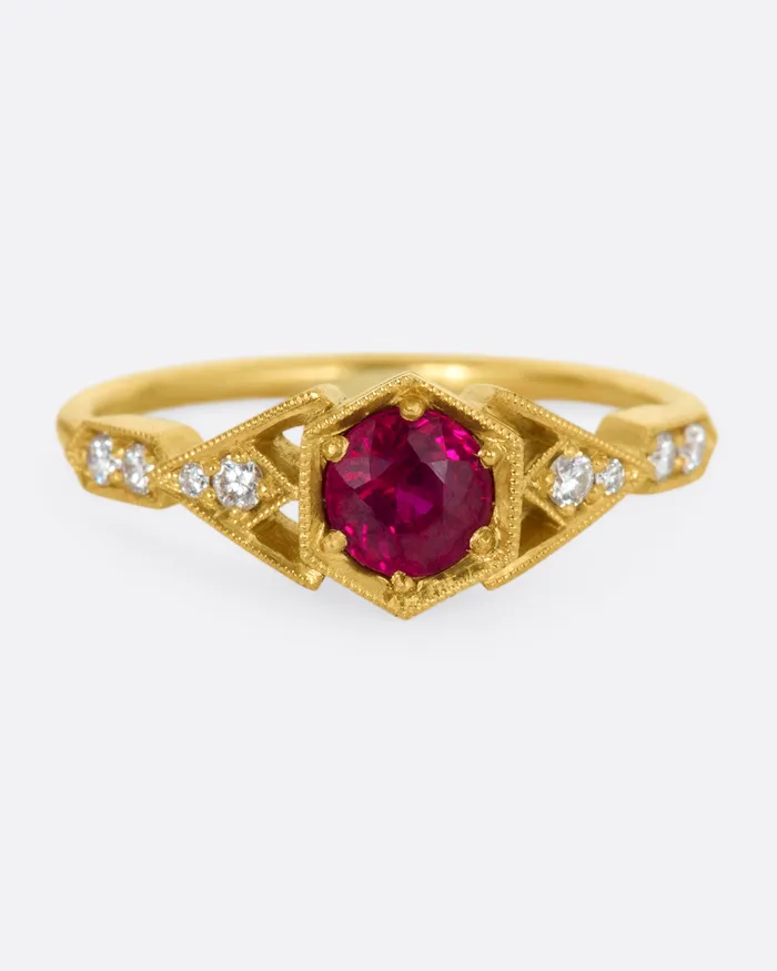 DMD METAL Ruby Abris Vesta Ring Rings