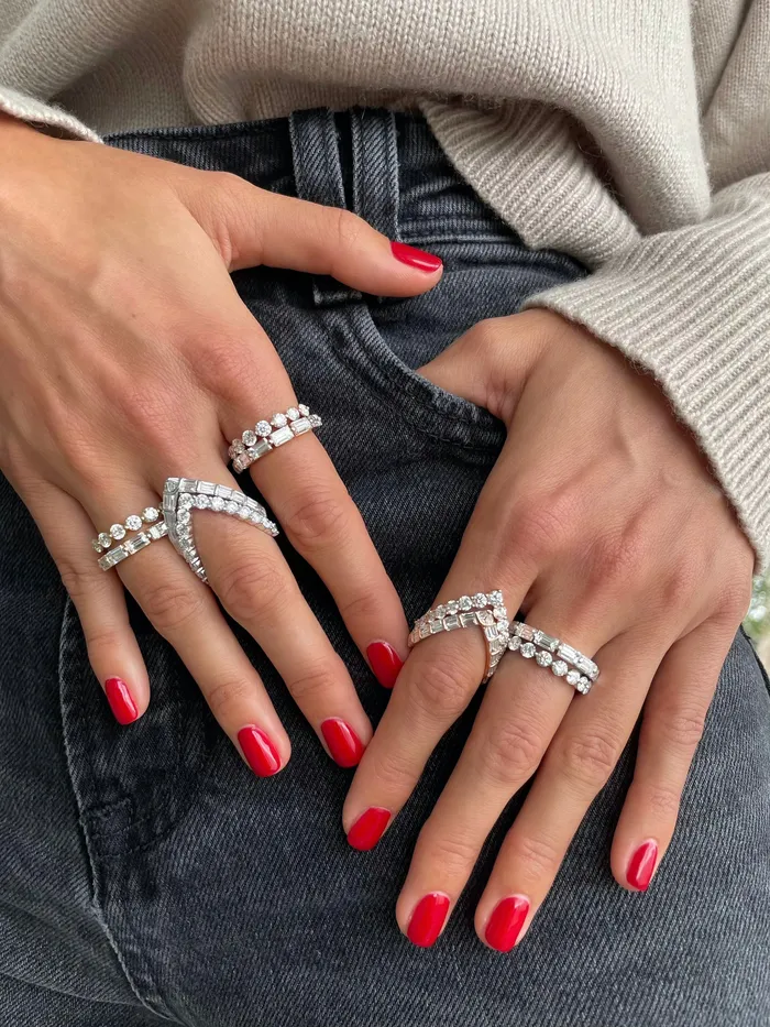 FLOATING BAGUETTE DIAMOND RING anitako Rings