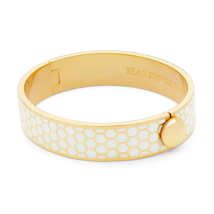Halcyon Days PreStyled Sets Halcyon Days Honeycomb Cream Gold Bangle