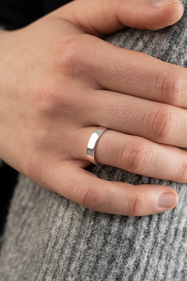 Kty Rings 4mm Plain Ring Silver