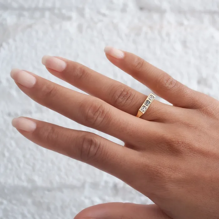 Lauren Wolf Jewelry Rings Bespeckle Bar Ring