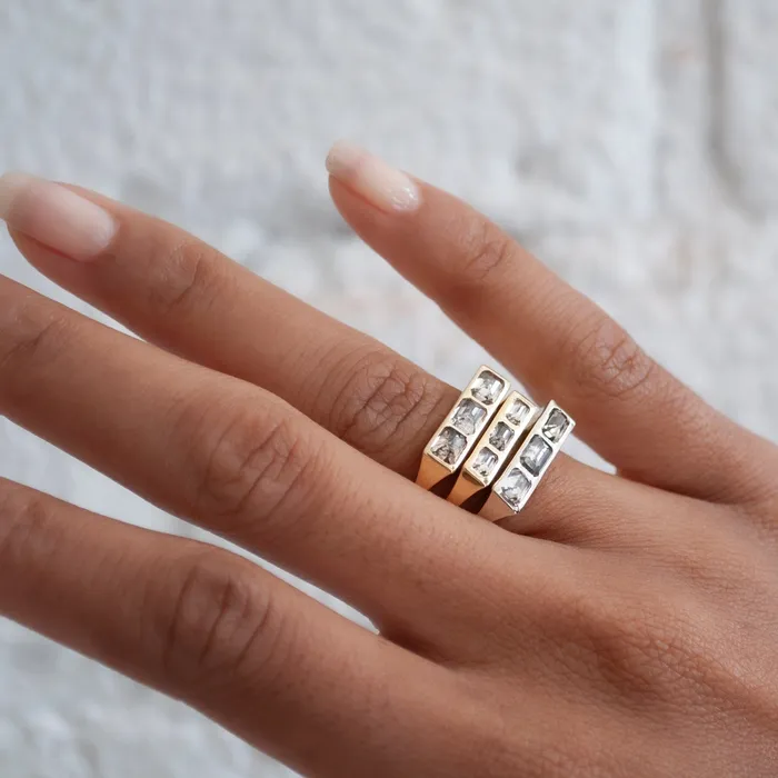 Lauren Wolf Jewelry Rings Bespeckle Bar Ring