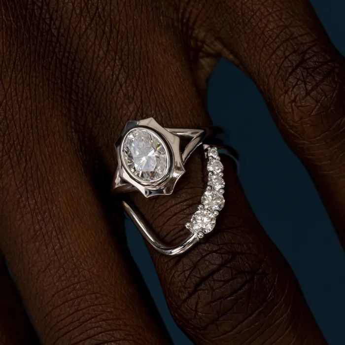 Marrow Fine Rings White Diamond Lucy Wave Band Marrow Fine Rings White Diamond Lucy Wave Band