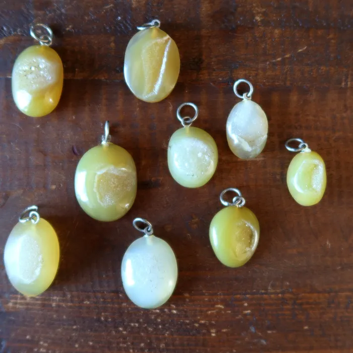 Necklaces Satin Crystals Druzy Quartz Pendant Oval Yellow Agate Stone