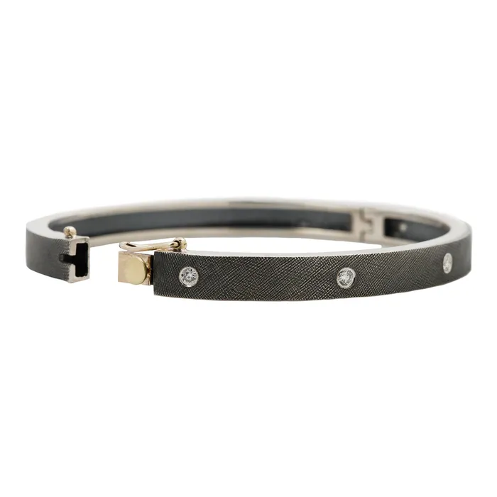 Rene Escobar Rings Olly Silver Bangle