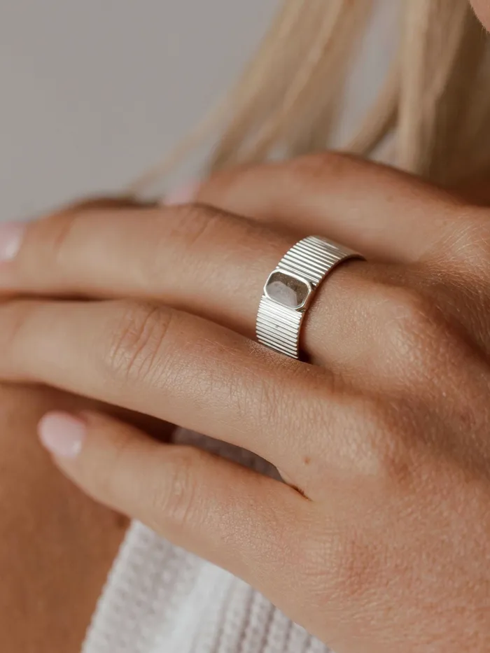 Rings closebymejewelry Tessa Cremation Ring in 14K Yellow Gold