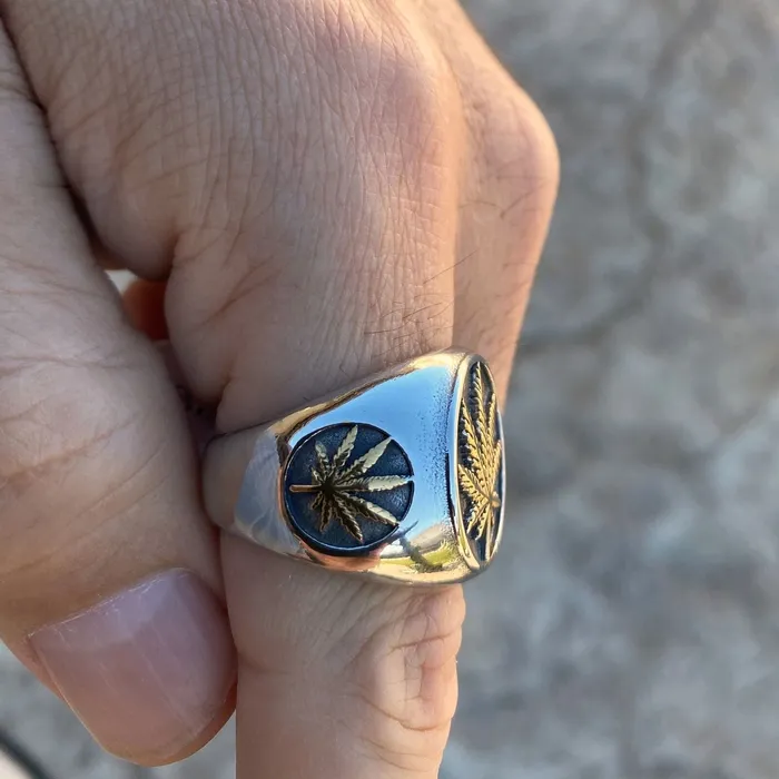 Vivi Marijuana Gold Finish Weed Leaf Stainless Steel Two Tone Ring Rings Vivi Marijuana Gold Finish Weed Leaf Stainless Steel Two Tone Ring Rings