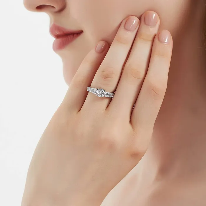 BERRICLE Rings 3Stone 08ct CZ Ring Set in Sterling Silver
