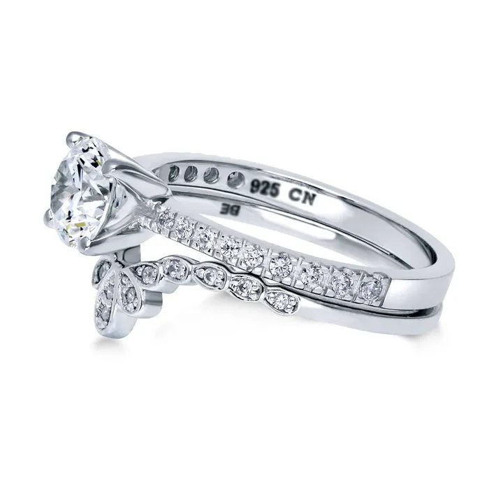 BERRICLE Rings Flower Solitaire 1ct CZ Ring Set in Sterling Silver