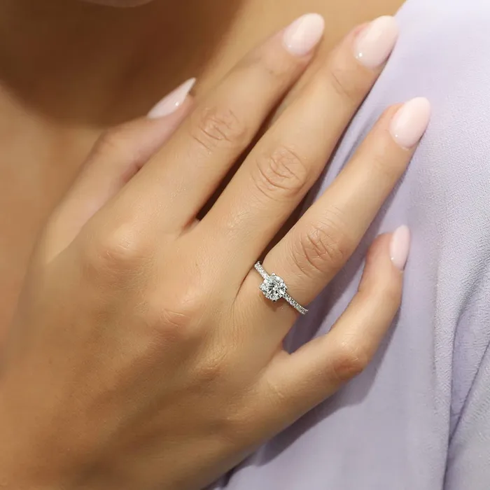 BERRICLE Rings Flower Solitaire 1ct CZ Ring Set in Sterling Silver
