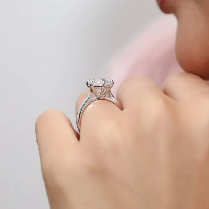 BERRICLE Rings Solitaire 38ct CZ Ring in Sterling Silver