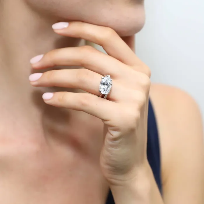 BERRICLE Rings Solitaire EastWest 55ct Oval CZ Ring Set in Sterling Silver