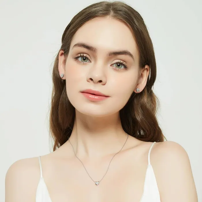 BERRICLE Solitaire Bezel Heart CZ Stud Earrings in Sterling Silver 14ct Earrings