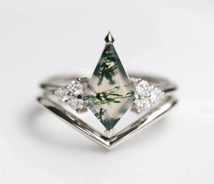 Capucinne Rings Dawn Moss Agate Ring Set