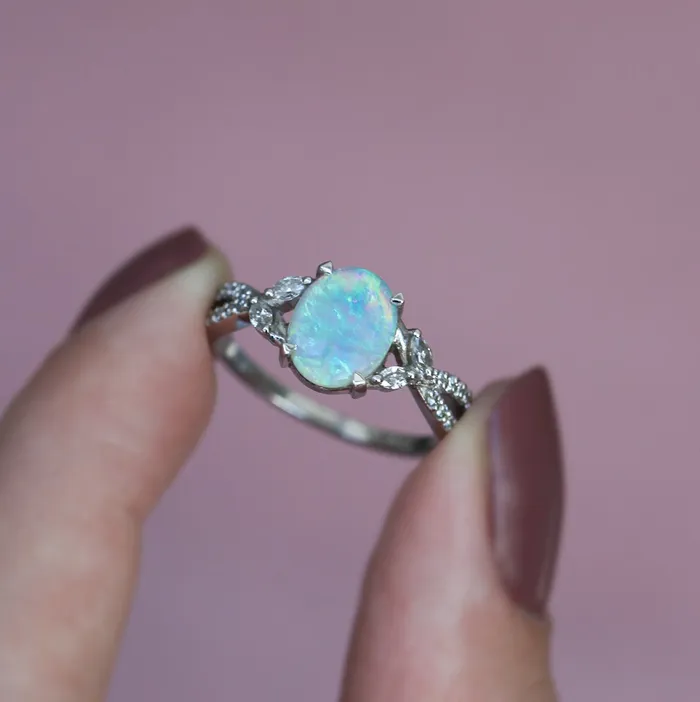 Capucinne Rings Karen Opal Ring