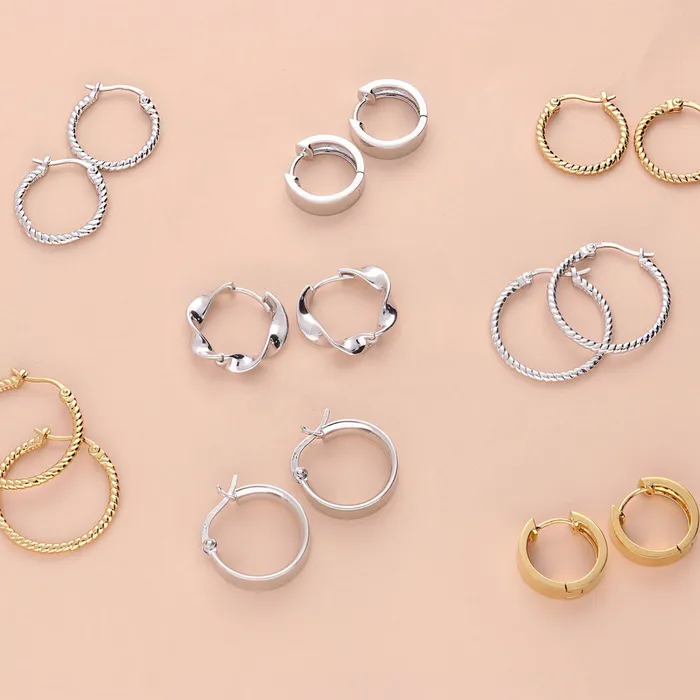 Earrings BERRICLE Medium Hoop Earrings in Sterling Silver 068